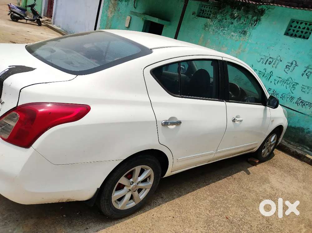 Nissan Sunny 2012 Petrol 100300 Km Driven