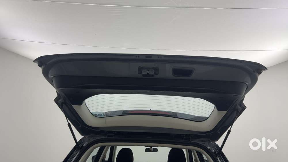 Mahindra Xuv 3xo Ax5l 1.2 Petrol At, 2024, Petrol