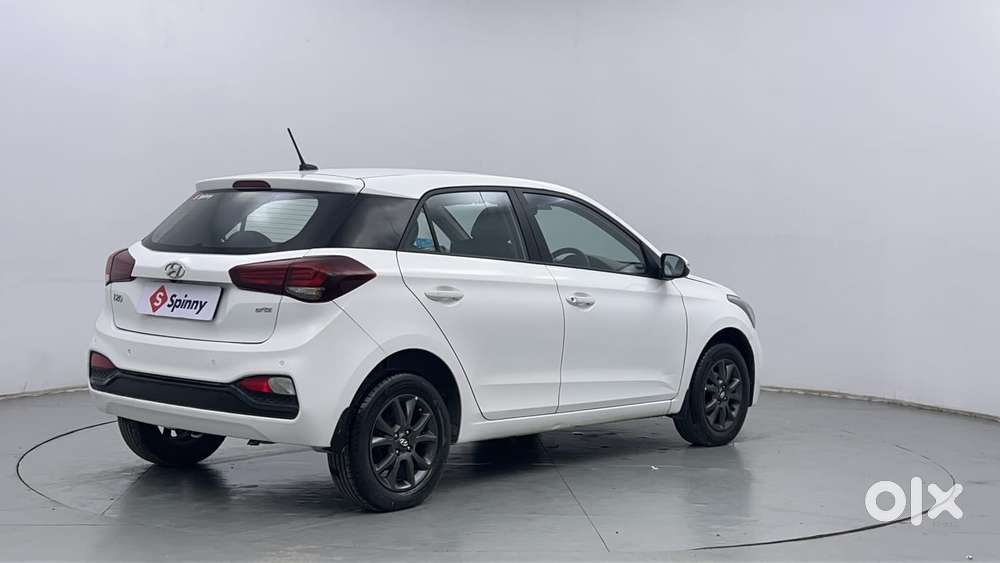 Hyundai Elite I20 Sportz Plus, 2020, Petrol