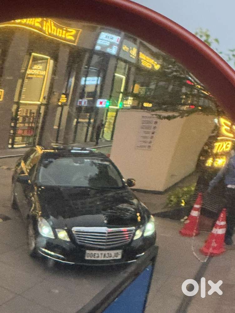 Mercedes-benz E-class 2012 Petrol 110000 Km Driven