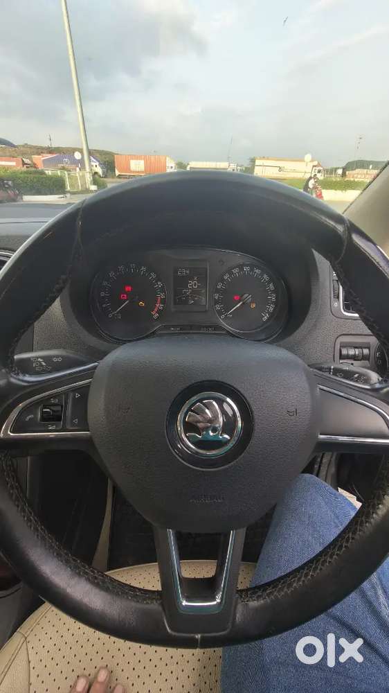 Skoda Rapid Ambition Tdi 2017 Car
