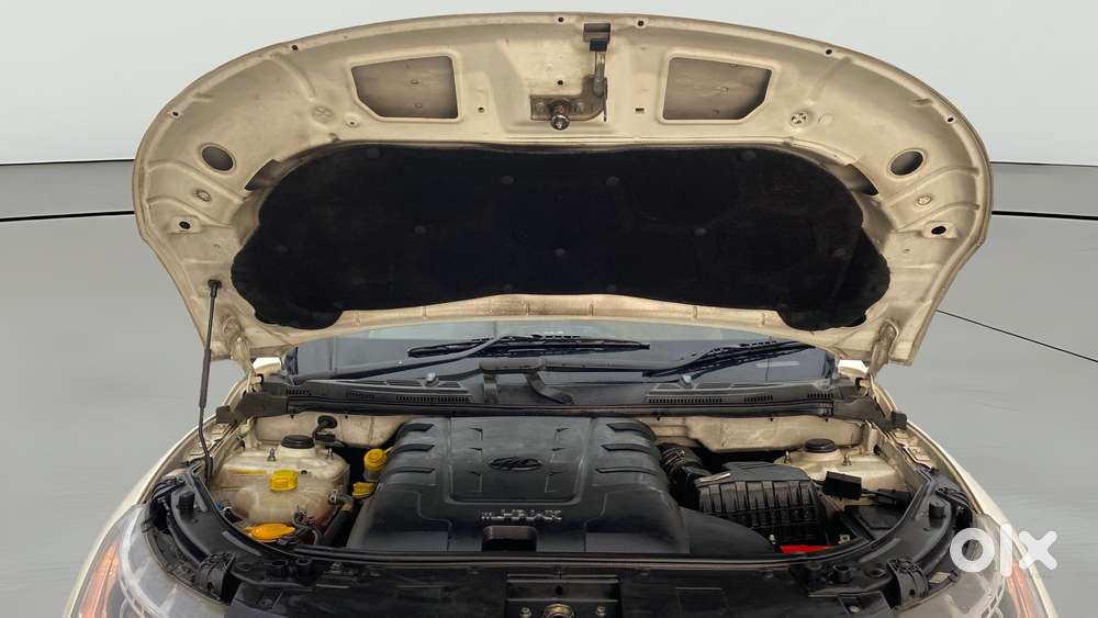 Mahindra Xuv500 W9 At 1.99, 2018, Diesel