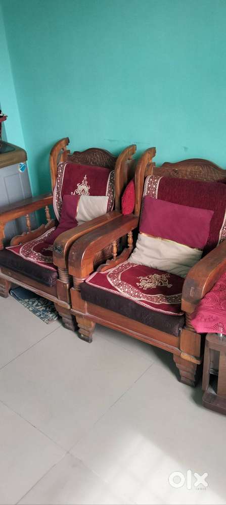 Five seater sofa set