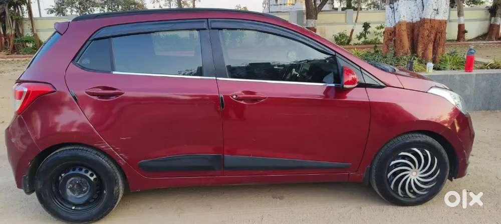 Hyundai Grand I10 2016 Diesel 108600 Km Driven