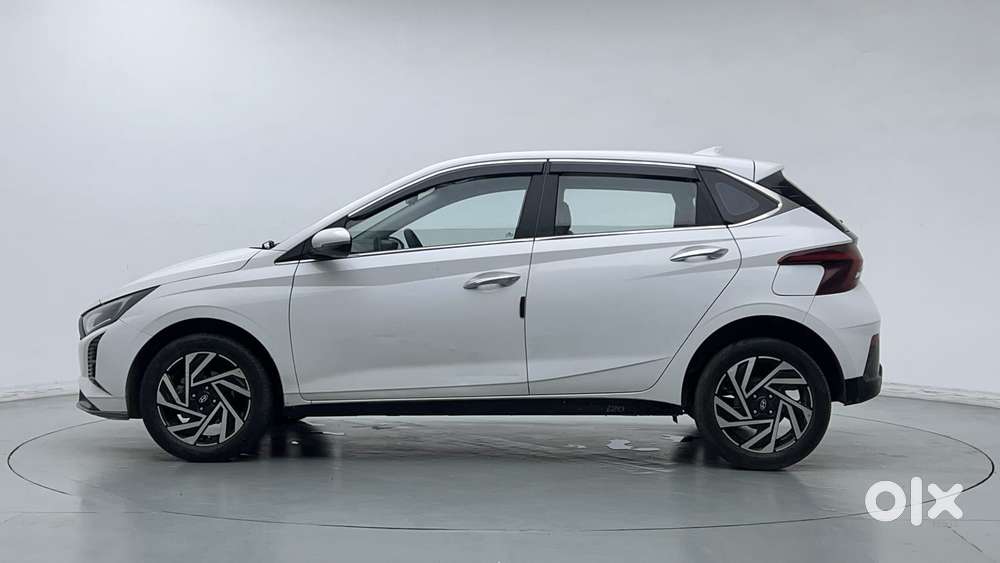 Hyundai New I20 1.2 Asta (o) Mt, 2024, Petrol