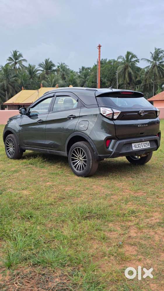 Tata Nexon 1.2 Revotron Xm, 2020, Petrol