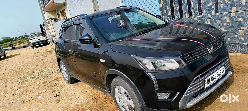 Mahanadra Xuv 300 Sunroof Nice Condition Car Ladi Parsan Use Car
