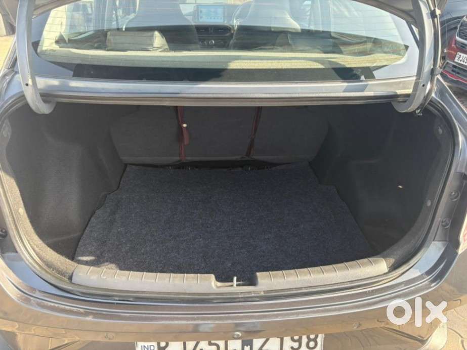 Hyundai Aura S Automatic, 2020, Petrol