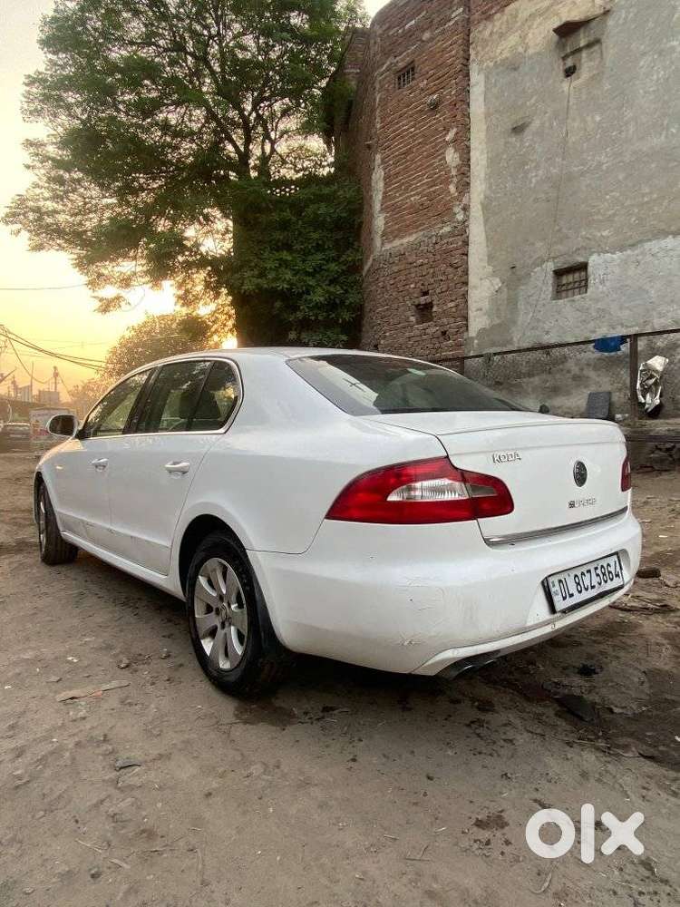 Skoda Superb 2008-2013 Elegance 1.8 Tsi At, 2013, Petrol