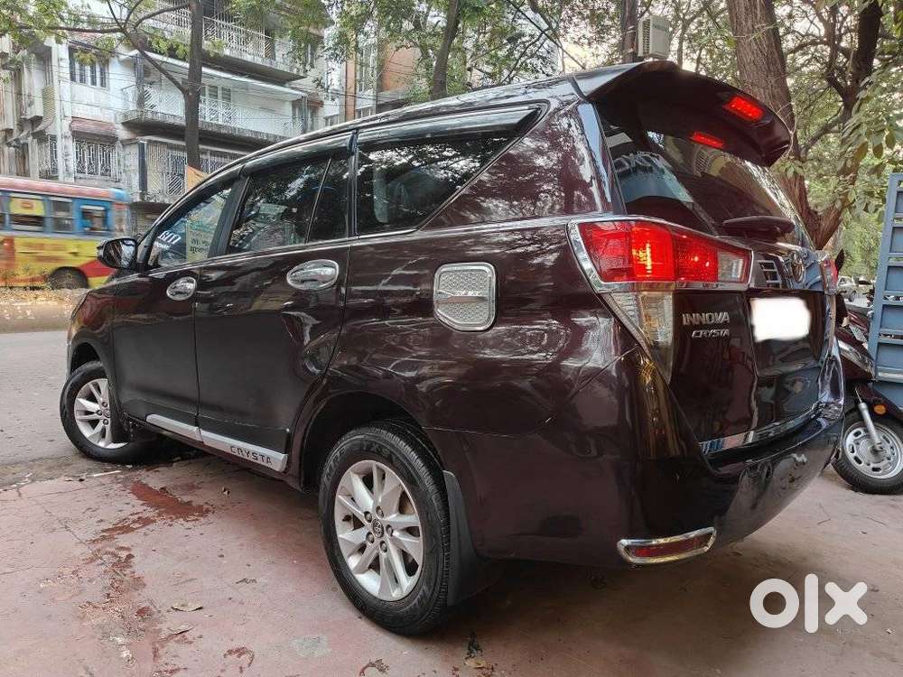 Toyota Innova Crysta 2.4 V 8 Str, 2018, Diesel