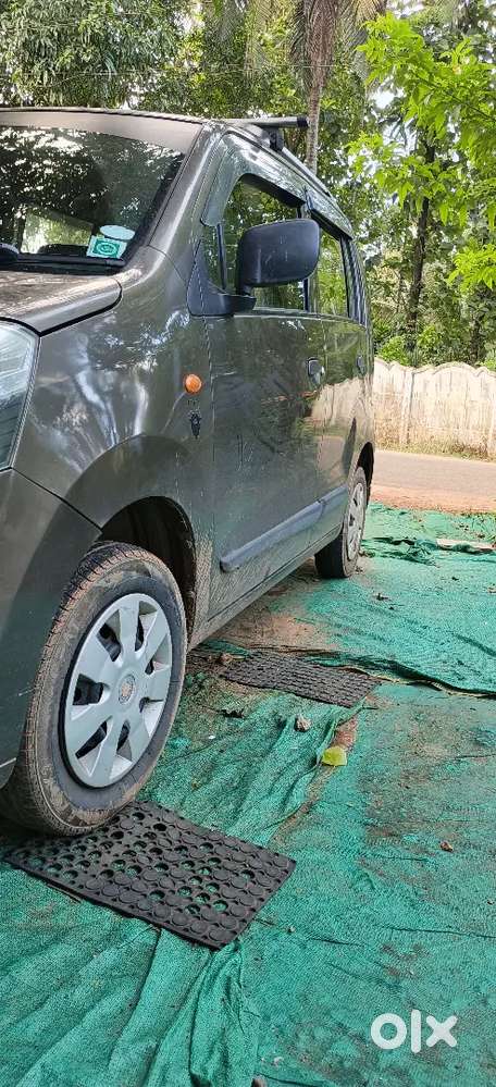 2nd Owner Maruti Wagon R 2013
