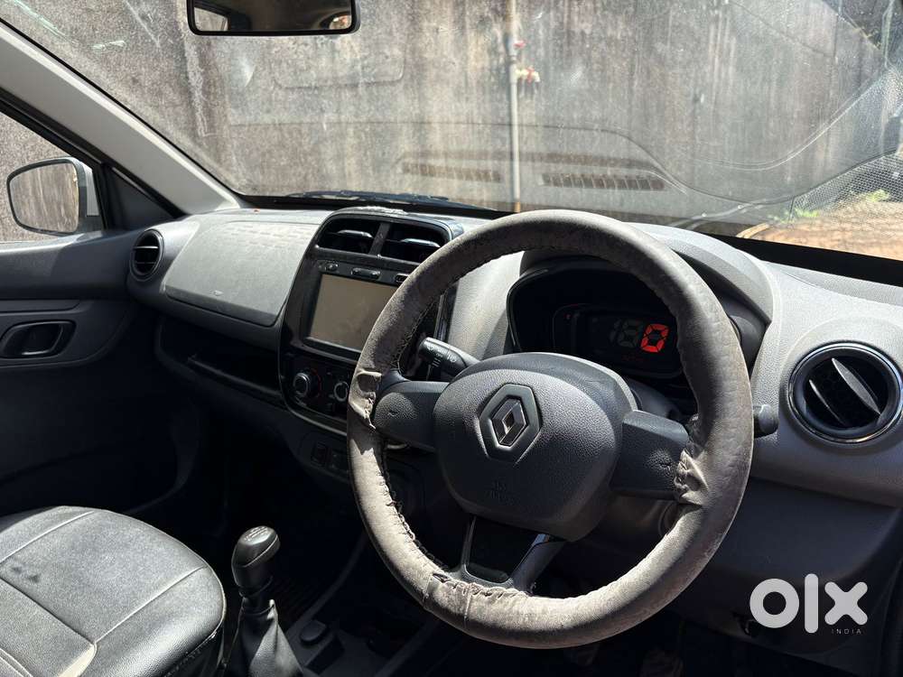 Renault Kwid 1.0 Rxt 02 Anniversary Edition, 2016, Petrol