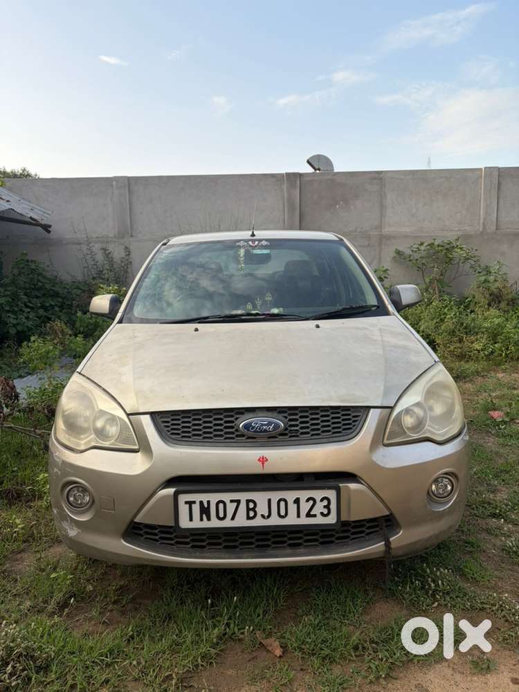 Ford Fiesta Zxi 2009 Km Driven
