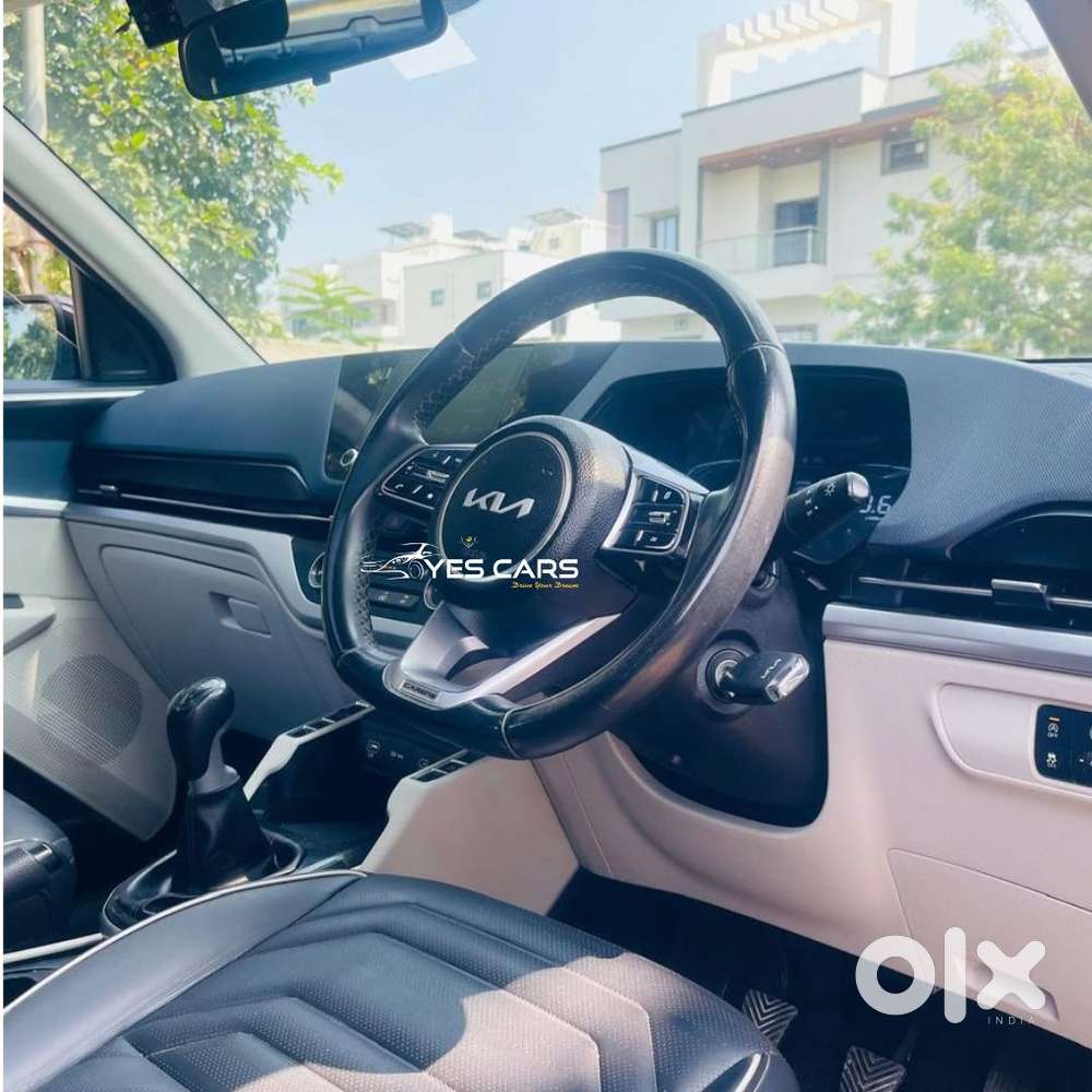 Kia Carens G1.5 6mt Gravity, 2025, Petrol