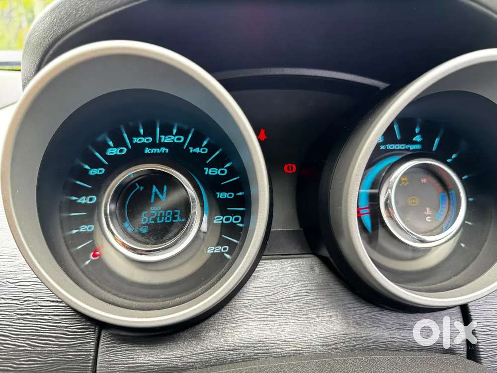 Mahindra Xuv500 2015 Diesel 62000 Km Driven