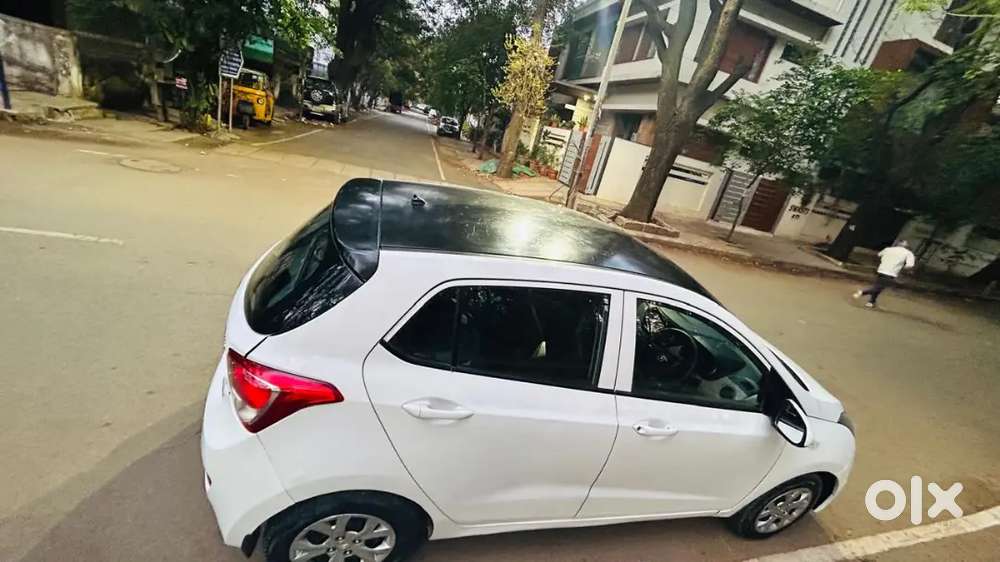 Hyundai Grand I10 2016 Diesel 75000 Km Driven