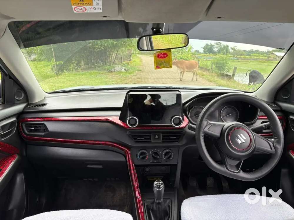 Maruti Suzuki Brezza 2823 Lxi Smart Hybrid