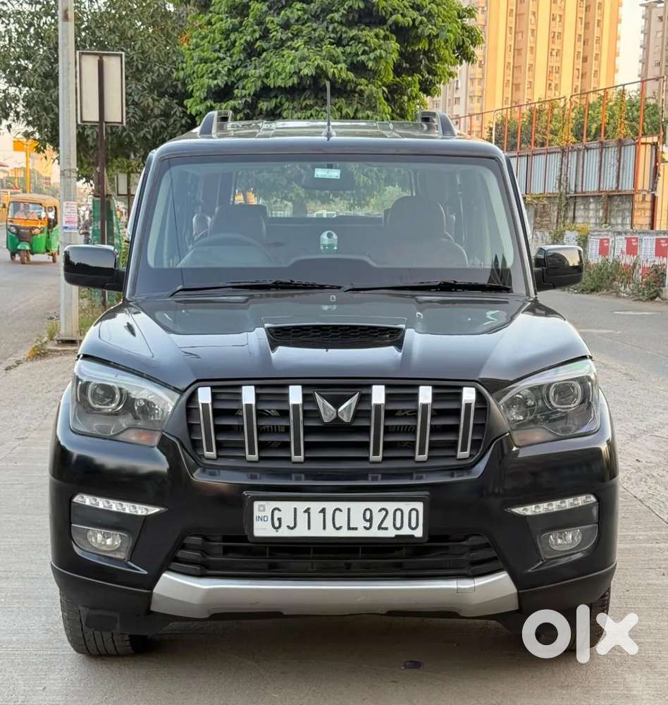 Mahindra Scorpio Classic, 2023, Diesel