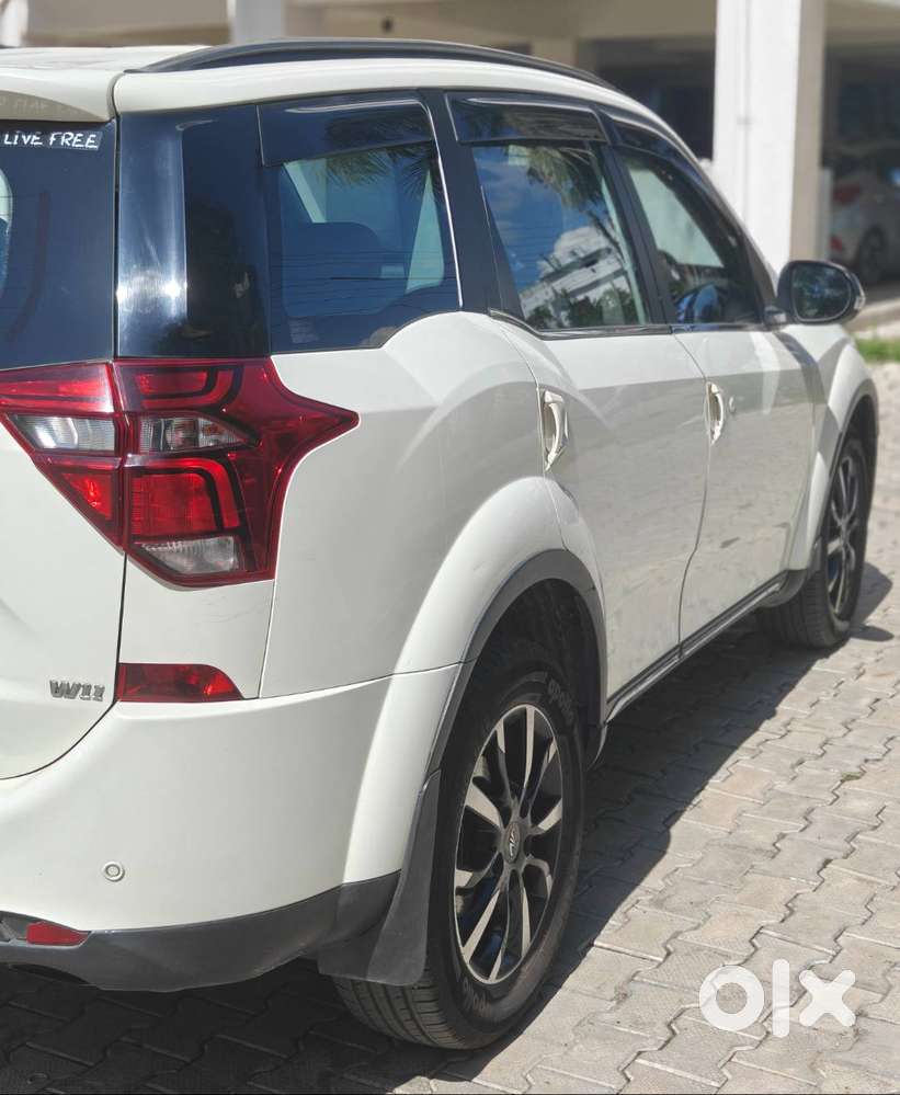 Selling My Well-maintained Xuv500- W11(o)(jun-2018 Model)