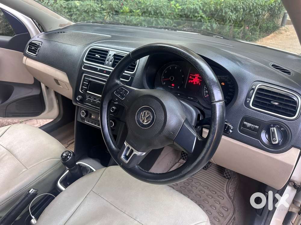 Volkswagen Polo Petrol 2014