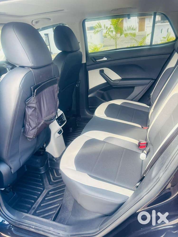 Volkswagen Taigun Topline 1.0 Automatic