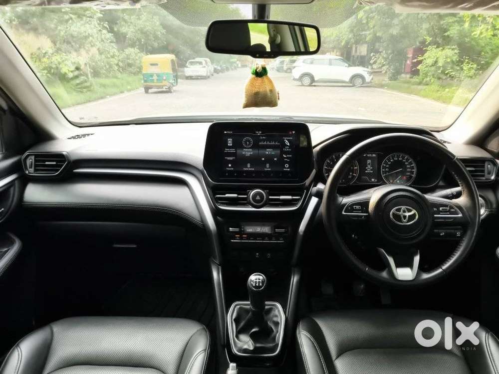 Toyota Urban Cruiser Hyryder 1.5 V Neo Drive Awd, 2023, Petrol