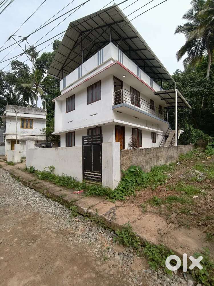 2BHK in Medical College