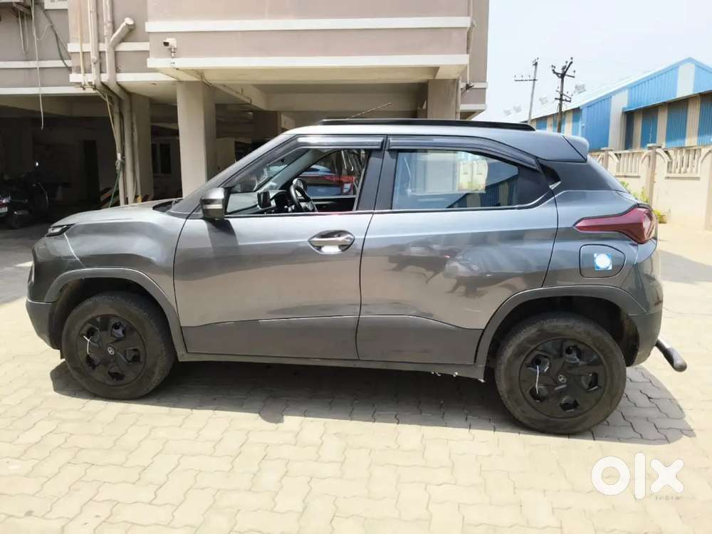Tata Punch 2025 Petrol Well Maintained