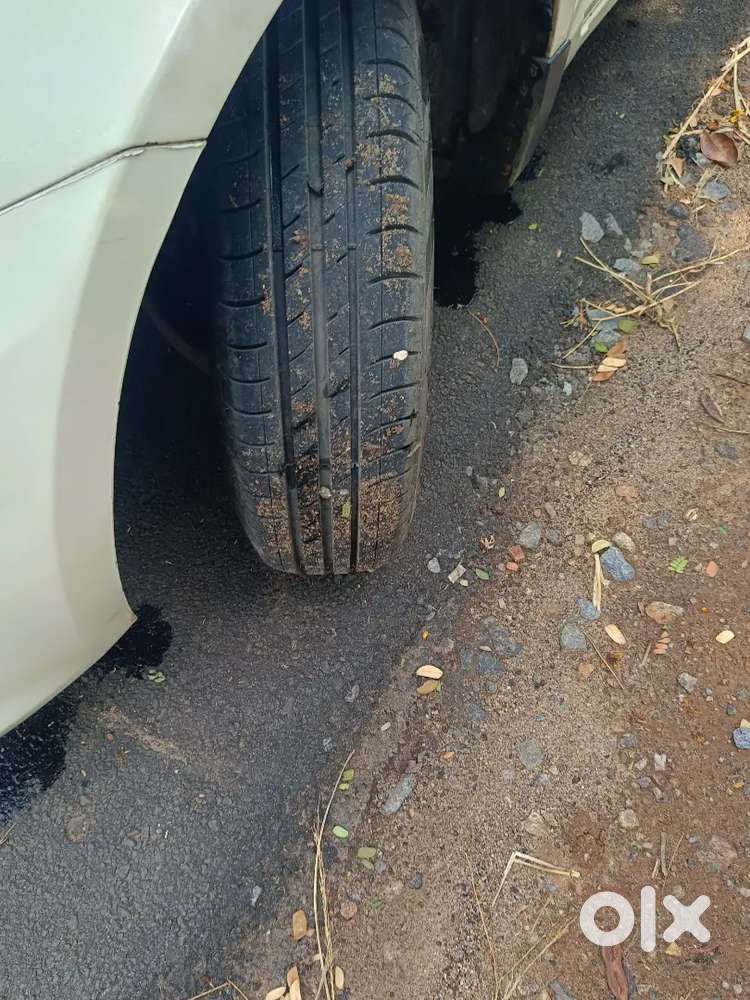 Maruti Suzuki Swift Dzire 2012