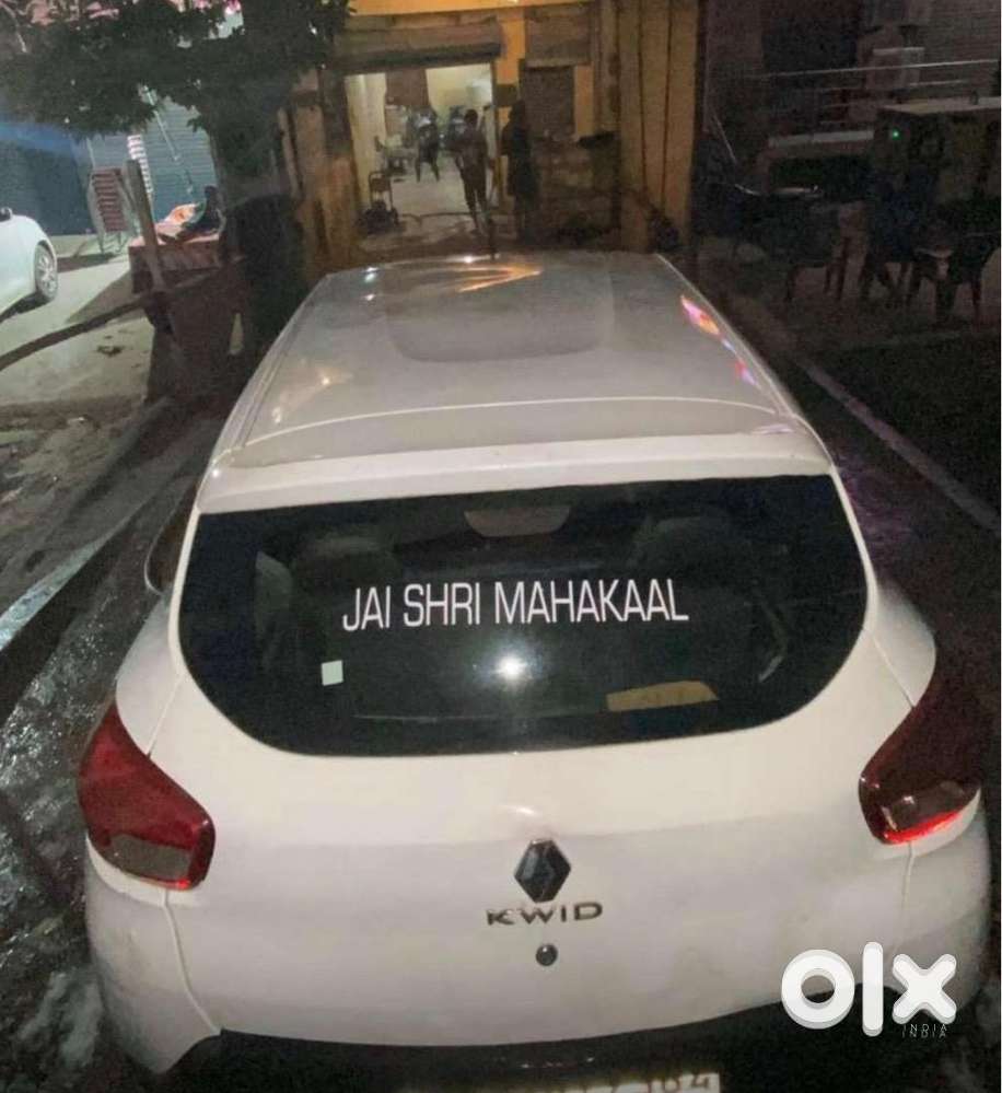 2018 Renault Petrol, Automatic, 75000 Km