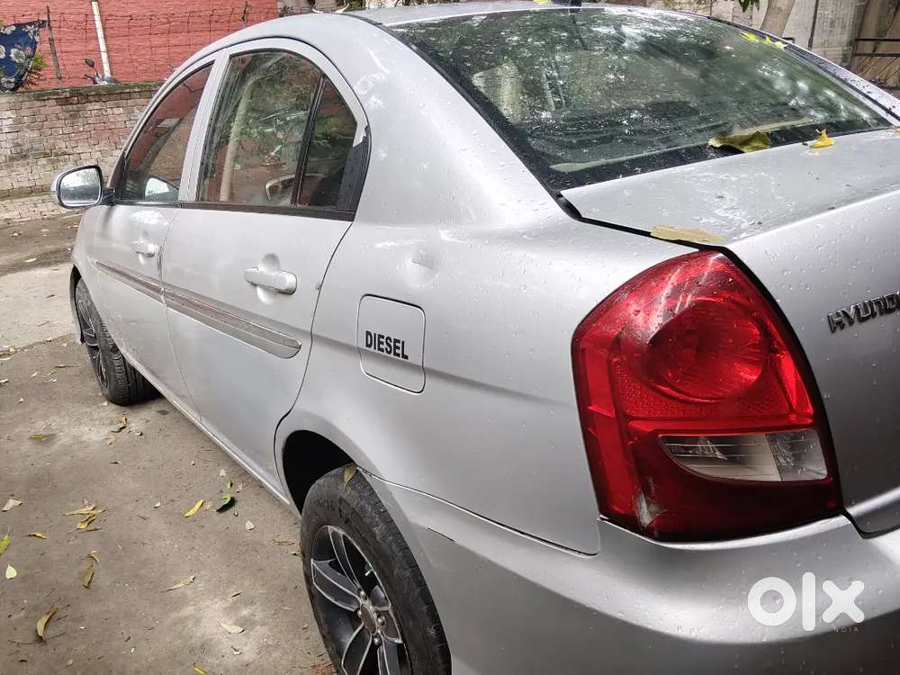 Hyundai Verna Sx O 2011