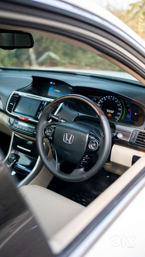 Honda Accord 2.0 Hybrid At Petrol, 2017, Petrol