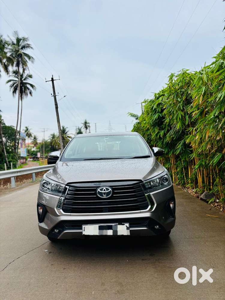 Toyota Innova Crysta 2.4 V, 2022, Diesel