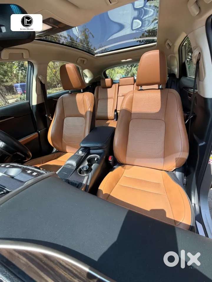 Lexus Nx, 2019, Petrol
