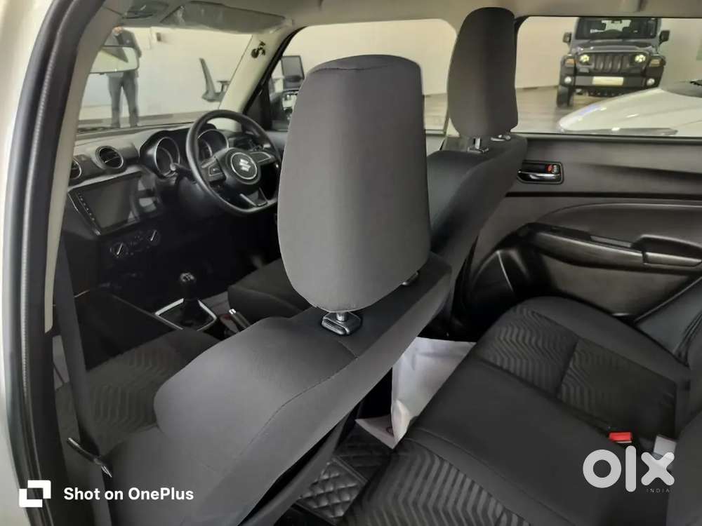 Maruti Suzuki Swift Vxi 2023 Petrol 13000 Km Driven