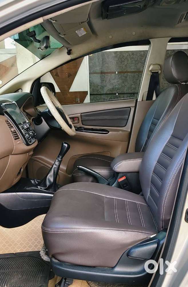 Toyota Innova 2.5 G (diesel) 8 Seater, 2015, Diesel