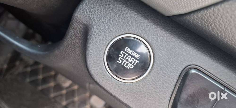 Volvo V40 D3, 2018, Diesel