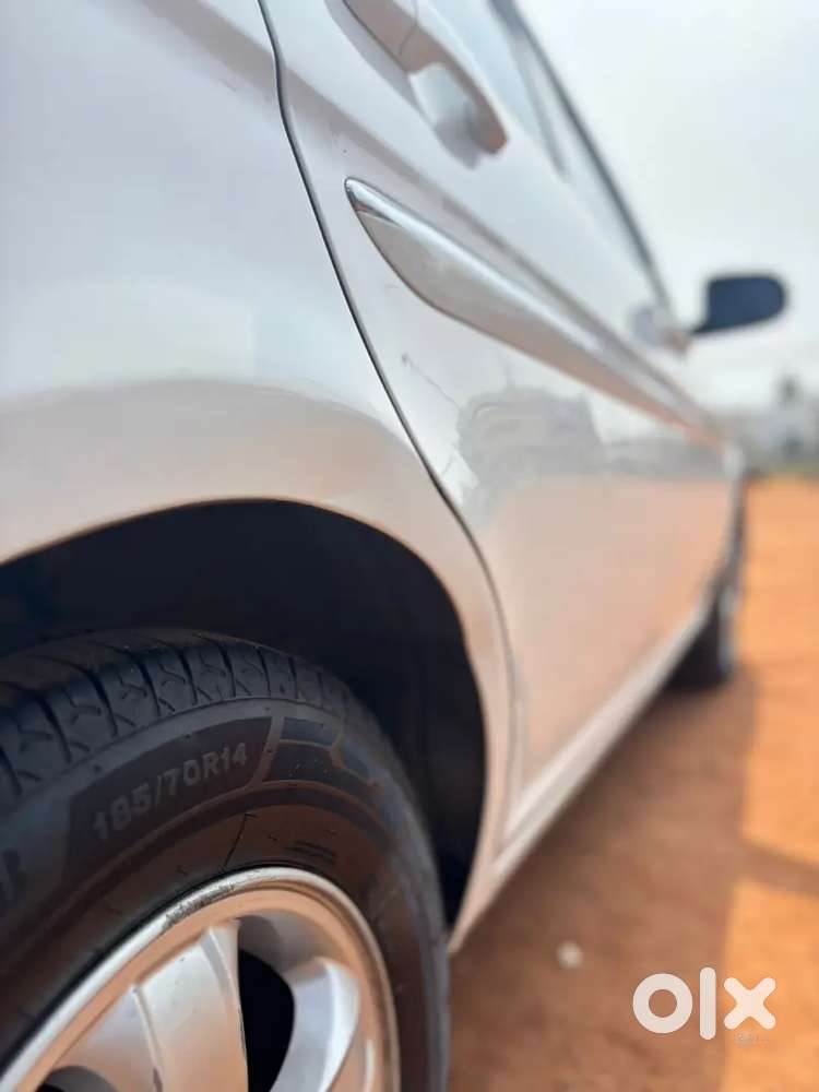 Hyundai Verna Car 2010