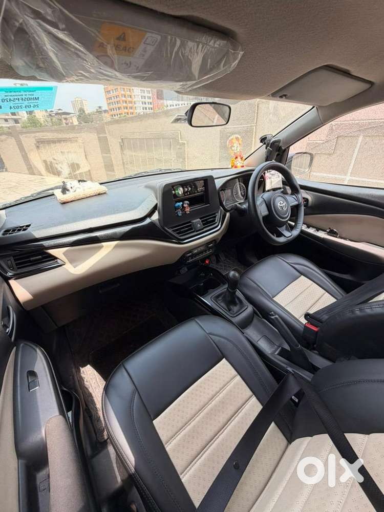 Toyota Glanza 2024 Petrol Well Maintained