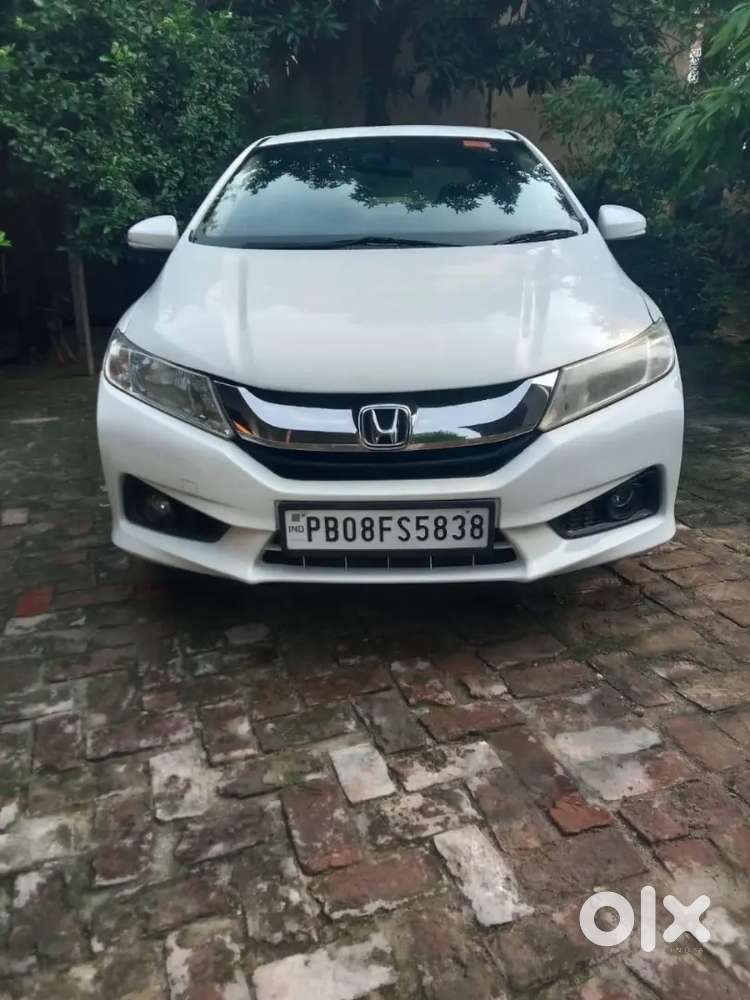 New  Car New Tyear Company  Stero