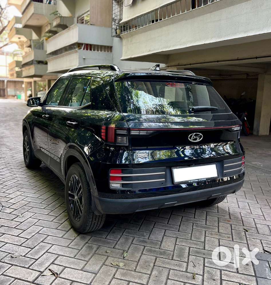 Hyundai Venue Sx(o) 1.0 Turbo Dct Knight Edition Dual Tone, 2023, Pe..