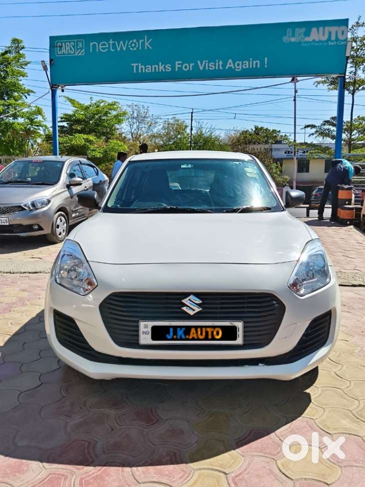 Maruti Suzuki Swift 2018 Lxi, 2019, Petrol