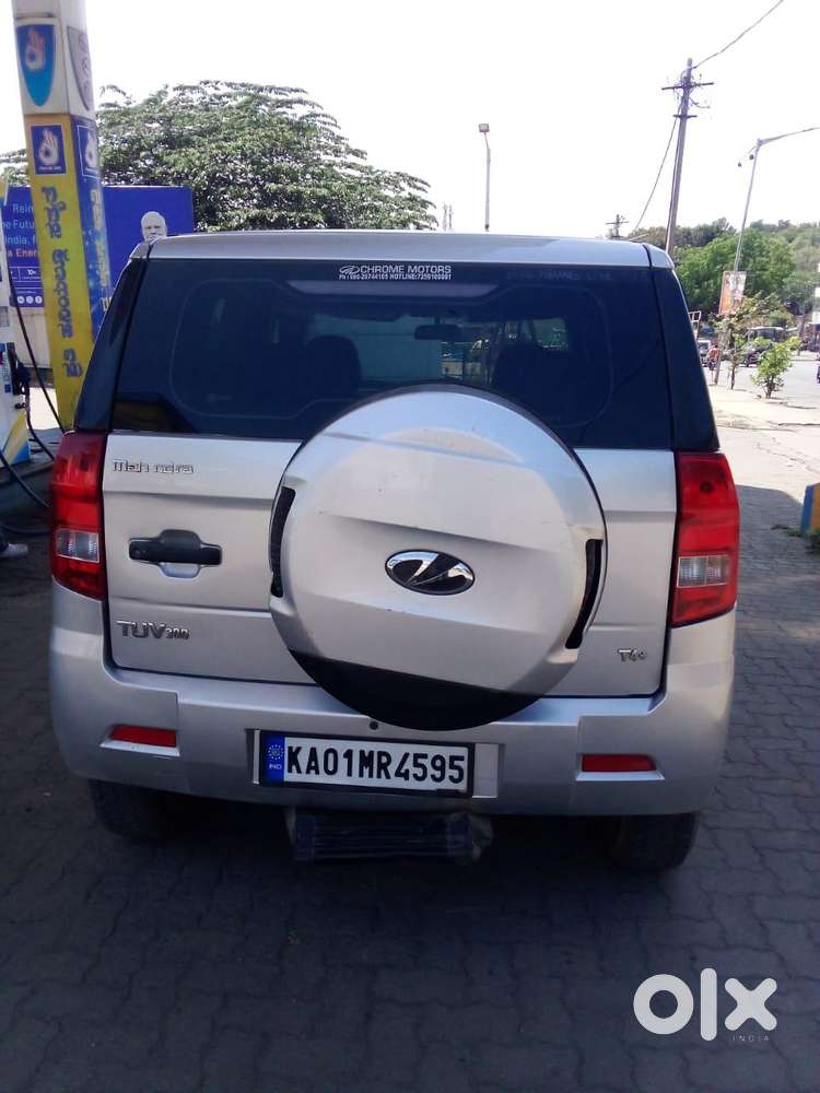 Mahindra Tuv 300