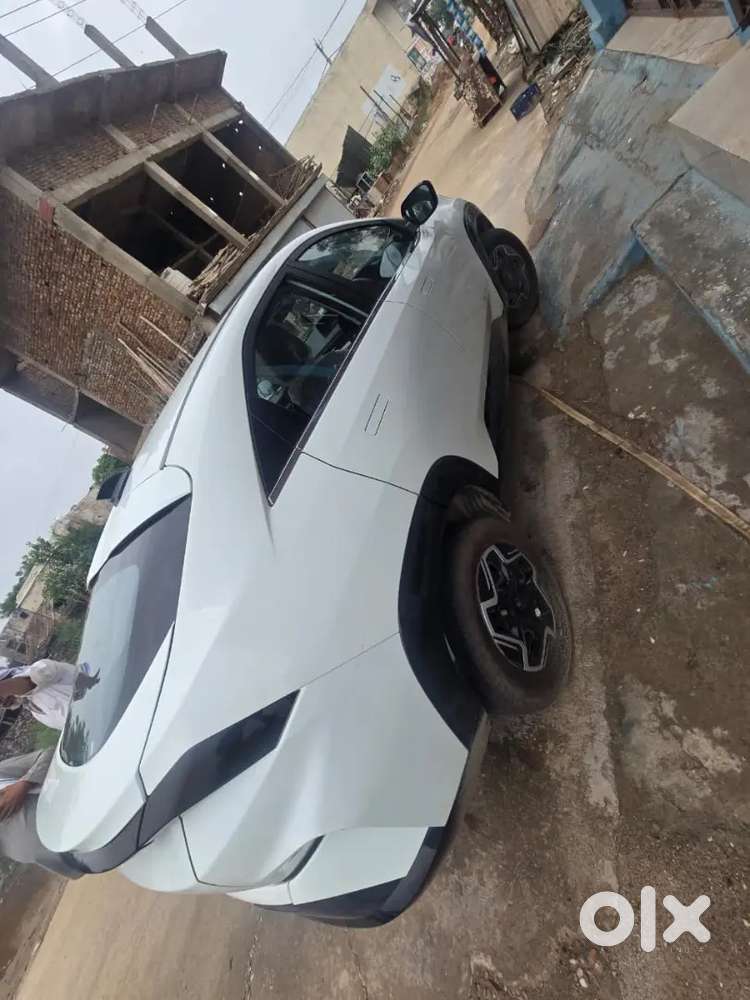 Tata Curvv 2025 Petrol