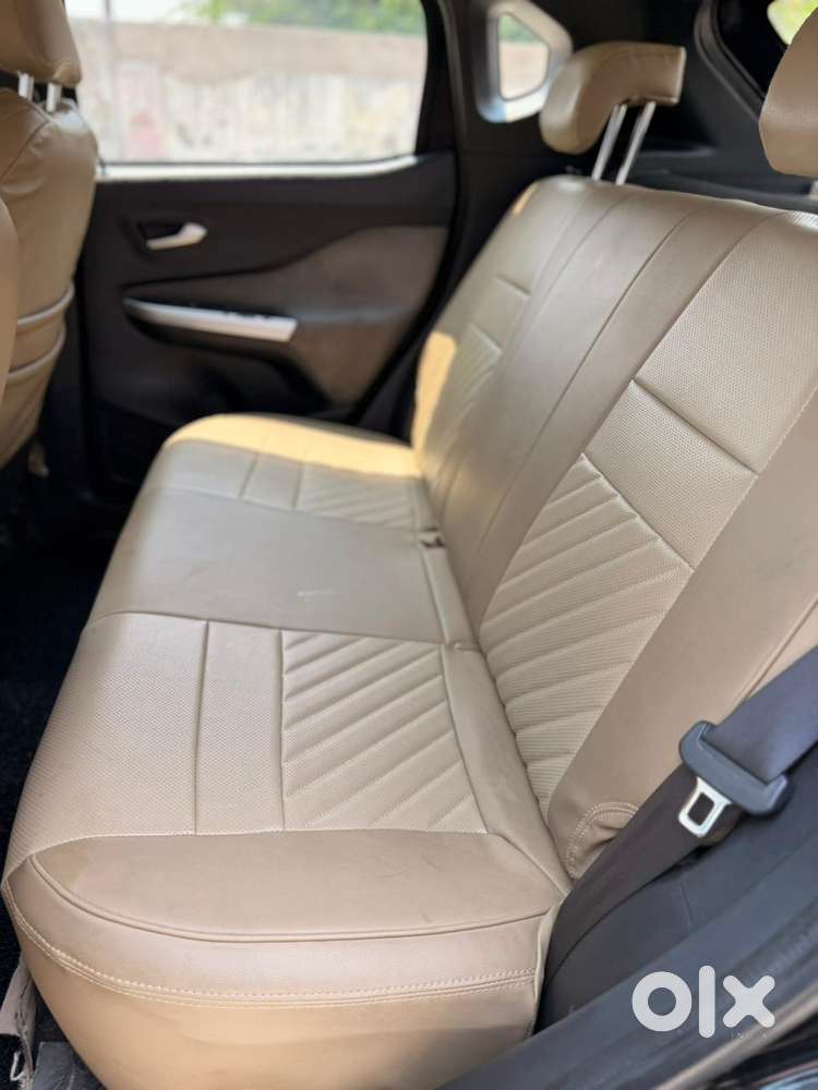 Nissan Magnite 1.0 Xv Premium Turbo Cvt (o), 2022, Petrol