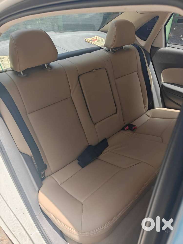 Volkswagen Vento 2011 Petrol