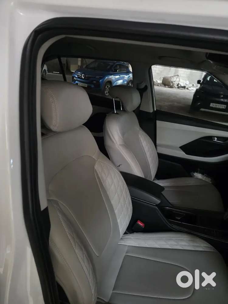 Creta Sx+ Available With Full Sevice Record
