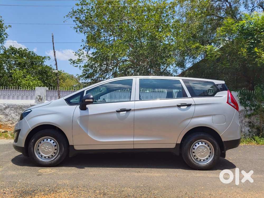 Mahindra Marazzo M2, 2021, Diesel