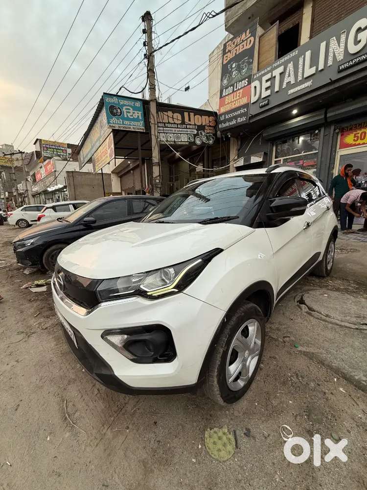 Tata Nexon Cng