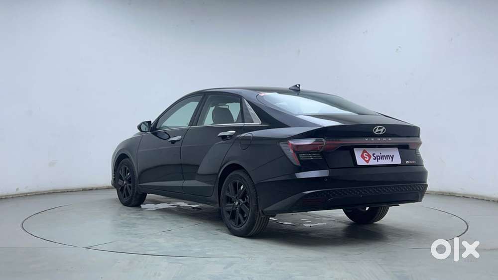Hyundai Verna 1.5 Sx (o) Turbo Petrol Dct, 2023, Petrol